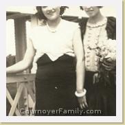 Della_and_Christina_Allain * Created by AccuSoft Corp. * 248 x 340 * (52KB)