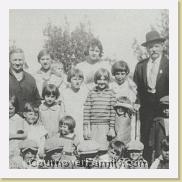 Dennis_and_Lucy_Cournoyer_with_group_02 * 800 x 547 * (106KB)