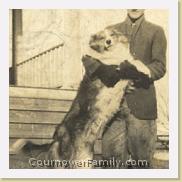 Bobby_Jirschele_and_his_dog * Created by AccuSoft Corp. * 302 x 447 * (41KB)