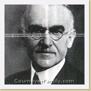 Allan_Hoben_moms_adopted_photos_collection * 512 x 800 * (120KB)